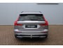 Volvo V60 T8 Plug-in hybrid AWD Plus Dark | Panoramadak | Trekhaak | Verwarmbare voorstoelen, achterbank en stuurwiel | 360 graden camera | Head-up display | Premium audio by Harman Kardon | Apple carplay/Android auto
