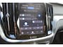 Volvo V60 T8 Plug-in hybrid AWD Plus Dark | Panoramadak | Trekhaak | Verwarmbare voorstoelen, achterbank en stuurwiel | 360 graden camera | Head-up display | Premium audio by Harman Kardon | Apple carplay/Android auto