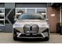 BMW iX xDrive40 Sportpakket | Driving Ass. Prof. | Head-Up | 360 Camera | Harman/Kardon | Stoelverw. | Comfort Access |