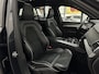 Volvo XC90 T8 AWD R-Design | Luchtvering | 360 Camera | Bowers & Wilkins | Keyless-Entry | Head-Up | Glaspook | Stuurverwarming | Zwarte hemelbekleding | Panorama | 2x Memory | Stoelverwarming V+A | Audio pakket | ISO-Glas | Getint-Glas | 7-Persoons | Volvo dealer onderhouden | Rijklaarprijs.