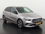 Mercedes-Benz B-klasse 180 Launch Edition Premium Plus | Trekhaak | Widescreen | Navigatie | Zondag Open!