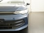 Volkswagen Golf Variant 1.5 eTSI Life DSG | Facelift | Trekhaak | Stuurverwarming | Head Up | Zondag Open!