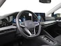 Volkswagen Golf Variant 1.5 eTSI Life DSG | Facelift | Trekhaak | Stuurverwarming | Head Up | Zondag Open!