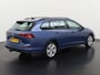 Volkswagen Golf Variant 1.5 eTSI Life DSG | Facelift | Trekhaak | Stuurverwarming | Head Up | Zondag Open!