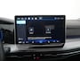Volkswagen Golf Variant 1.5 eTSI Life DSG | Facelift | Trekhaak | Stuurverwarming | Head Up | Zondag Open!