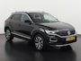 Volkswagen T-Roc 1.5 TSI Sport Business R | Trekhaak | Stoelverwarming | Camera | Zondag Open!