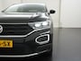 Volkswagen T-Roc 1.5 TSI Sport Business R | Trekhaak | Stoelverwarming | Camera | Zondag Open!