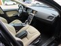 Volvo V60 1.6 T4 Summum Aut. 180 Pk Ecc Navi Leder Trekh 2013