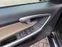 Volvo V60 1.6 T4 Summum Aut. 180 Pk Ecc Navi Leder Trekh 2013