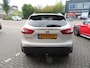 Nissan Qashqai 1.2 Connect Edition met panodak en trekhaak