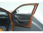 Peugeot 2008 PureTech 130 GT Pack | Leer-pakket | Camera | Dodehoekdetectie | Apple Carplay | Stoelverwarming