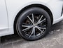 MG MG5 Electric Standard Range Luxury 50 kWh Leer/ 360 Camera/ Stoelverwarming/ Adapt. cruise/ Carplay/ Navigatie/ Full led