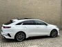 Kia ProCeed 1.6 T-GDI 204pk GT-line Automaat | Panoramadak | Trekhaak afneembaar | Camera | Adaptieve cruise | Lane assist | Apple CarPlay / Android Auto | Stoel&stuurverwarming | JBL sound | 18 inch velgen | Half leder | Keyless | LED | DAB | Volledig onderhouden