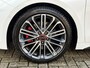 Kia ProCeed 1.6 T-GDI 204pk GT-line Automaat | Panoramadak | Trekhaak afneembaar | Camera | Adaptieve cruise | Lane assist | Apple CarPlay / Android Auto | Stoel&stuurverwarming | JBL sound | 18 inch velgen | Half leder | Keyless | LED | DAB | Volledig onderhouden