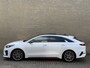Kia ProCeed 1.6 T-GDI 204pk GT-line Automaat | Panoramadak | Trekhaak afneembaar | Camera | Adaptieve cruise | Lane assist | Apple CarPlay / Android Auto | Stoel&stuurverwarming | JBL sound | 18 inch velgen | Half leder | Keyless | LED | DAB | Volledig onderhouden
