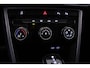 Volkswagen T-Roc 1.5 TSI Life Edition 150pk DSG Automaat, Adaptive cruise control, Achteruitrijcamera, Parkeersensoren, App-connect, Airco, LED koplamen, DAB-radio, Bluetooth