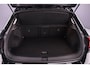 Volkswagen T-Roc 1.5 TSI Life Edition 150pk DSG Automaat, Adaptive cruise control, Achteruitrijcamera, Parkeersensoren, App-connect, Airco, LED koplamen, DAB-radio, Bluetooth