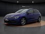 Volkswagen Golf 1.5 eTSI R-Line Business | Pano dak | Trekhaak | Navigatie | Stuur-/Stoelverwarming | Camera | ACC |