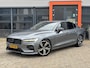 Volvo S60 2.0 T4 R-Design Polestar Engineerd / Applecarplay / Androidauto / Navi / Camera / Trekhaak Wegklapbaar /