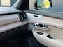 Volvo XC90 2.0 T8 Plug-in hybrid AWD Ultra BLACK | HEICO | Bowers&Wilkins | Luchtvering | Massage| Ventilatie | 22" | Head-Up
