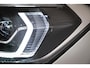 BMW X1 sDrive20i High Executive Edition | PANORAMADAK | HEAD UP | LEDER | HARMAN KARDON | DAB | TREKHAAK | 19"