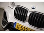 BMW X1 sDrive20i High Executive Edition | PANORAMADAK | HEAD UP | LEDER | HARMAN KARDON | DAB | TREKHAAK | 19"