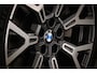 BMW X1 sDrive20i High Executive Edition | PANORAMADAK | HEAD UP | LEDER | HARMAN KARDON | DAB | TREKHAAK | 19"