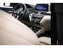 BMW X1 sDrive20i High Executive Edition | PANORAMADAK | HEAD UP | LEDER | HARMAN KARDON | DAB | TREKHAAK | 19"