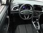 Volkswagen T-Roc 1.5 TSI Life 150 PK| Origineel Nederlands | Dealeronderhouden | Parkeersensoren | Achteruitrijcamera | Climatronic | Apple Carplay | 16 Inch Velgen