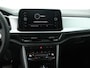 Volkswagen T-Roc 1.5 TSI Life 150 PK| Origineel Nederlands | Dealeronderhouden | Parkeersensoren | Achteruitrijcamera | Climatronic | Apple Carplay | 16 Inch Velgen