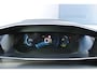 Peugeot e-2008 EV GT 50 kWh Automaat Airco Camera Carplay Navi Trekhaak Dealer onderhouden