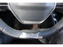 Peugeot e-2008 EV GT 50 kWh Automaat Airco Camera Carplay Navi Trekhaak Dealer onderhouden