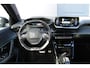 Peugeot e-2008 EV GT 50 kWh Automaat Airco Camera Carplay Navi Trekhaak Dealer onderhouden