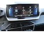 Peugeot e-2008 EV GT 50 kWh Automaat Airco Camera Carplay Navi Trekhaak Dealer onderhouden