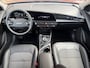 Kia Niro EV DynamicLine 64.8 kWh Stoel-stuurverwarming / Carplay / Keyless / Camera