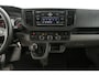 Volkswagen Crafter 2.0 TDI 177PK L3H3 | Automaat | Airco | Camera | Cruise | 3 Zits | 3000KG Trekgew. | Trekhaak | Carplay