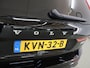 Volvo XC60 2.0 T8 Plug-in hybrid AWD Plus Dark | Ele.wegklapbare trekhaak | Harman/Kardon | Comfortstoelen ele.verstelbaar + Geheugen | Stuur en stoelverwarming | 360 Camera | Adaptieve Cruise Control | Ele. kofferdeksel | BLIS |