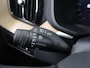Volvo XC60 2.0 T8 Plug-in hybrid AWD Plus Dark | Ele.wegklapbare trekhaak | Harman/Kardon | Comfortstoelen ele.verstelbaar + Geheugen | Stuur en stoelverwarming | 360 Camera | Adaptieve Cruise Control | Ele. kofferdeksel | BLIS |