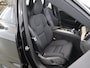 Volvo XC60 2.0 T8 Plug-in hybrid AWD Plus Dark | Ele.wegklapbare trekhaak | Harman/Kardon | Comfortstoelen ele.verstelbaar + Geheugen | Stuur en stoelverwarming | 360 Camera | Adaptieve Cruise Control | Ele. kofferdeksel | BLIS |