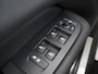 Volvo XC60 2.0 T8 Plug-in hybrid AWD Plus Dark | Ele.wegklapbare trekhaak | Harman/Kardon | Comfortstoelen ele.verstelbaar + Geheugen | Stuur en stoelverwarming | 360 Camera | Adaptieve Cruise Control | Ele. kofferdeksel | BLIS |