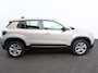 Jeep Avenger 1.2 e-Hybrid Altitude Automaat Climate control Adaptieve cruise control Led Achteruitrijcamera Parkeersensoren achter Lichtmetalen velgen Apple Carplay/ Android Auto