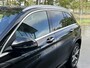 Mercedes-Benz GLC 300e AMG // Panoramadak // Memory Stoelen // 360 Camera // Carplay // Keyless Entry // Privacy Glass // Elek. Achterklep // 20" AMG Velgen