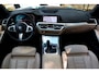 BMW 3-Serie Touring 330i M-Pakket NAP PANO HUD ACC TREKH
