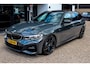 BMW 3-Serie Touring 330i M-Pakket NAP PANO HUD ACC TREKH