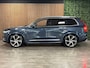 Volvo XC90 T8 AWD Recharge Inscription Long Range | Full Option! | Bowers & Wilkins | Luchtvering | Stoelventilatie | Trekhaak | 360 Camera | Head-Up Display | Stoelmassage | 455pk | Adaptieve Cruise Control | Stoelverwarming voor+achter | Stuurwielverwarming | Schuifdak | 22 Inch | Full LED Meesturende koplampen | Gelamineerde/geluidwerende zijruiten | Pilot Assist | BLIS Dode Hoek Detectie | Alcantara hemelbekleding | Lederen handgrepen en zonnekleppen | Elektrische voorstoelen geheugen | Nappa Lederen bekleding | Zitting verlenging voorstoelen | Lederen Dashboard | Keyless Drive | Parkeersensoren voor+achter | Privacy Glass | Elektrisch bedienbare achterklep | Geïntegreerde zongordijnen achterportieren | Geïntegreerd kinderzitje achterin | Verlichte instaplijsten | 7-Persoons | 4-Zone Climate Control | DAB Radio | Apple Carplay/Android Auto | Alarm Klasse III | Draadloos telefoon opladen | Volvo On Call met mobiele App functie | Denim Blue Metallic |