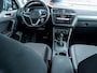 Volkswagen Tiguan 1.5 TSI Elegance | Trekhaak | Camera | Adaptieve Cruise Control | Apple Carplay | Android Auto | Stoelverwarming | Virtual Cockpit |