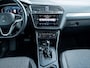 Volkswagen Tiguan 1.5 TSI Elegance | Trekhaak | Camera | Adaptieve Cruise Control | Apple Carplay | Android Auto | Stoelverwarming | Virtual Cockpit |
