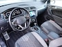 Volkswagen Tiguan 1.5 TSI DSG R-Line Black Style RIJKLAAR/TREKHAAK/PANO/DCC/H&K/360*CAMERA/MATRIX LED
