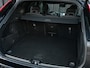Volvo XC60 2.0 T8 Plug-in hybrid AWD Plus Black Edition | Panoramadak | HUD | 360 Camera | Harman/Kardon | Pilot Assist | Memory Seats | Stoelverwarming V+A | Trekhaak | Stuurverwarming | Adaptive Cruise |