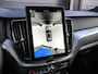 Volvo XC60 2.0 T8 Plug-in hybrid AWD Plus Black Edition | Panoramadak | HUD | 360 Camera | Harman/Kardon | Pilot Assist | Memory Seats | Stoelverwarming V+A | Trekhaak | Stuurverwarming | Adaptive Cruise |